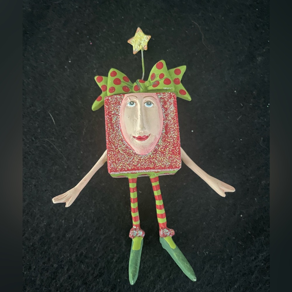 PATIENCE BREWSTER CHRISTMAS KRINKLES GIFT BOX ORNAMENT